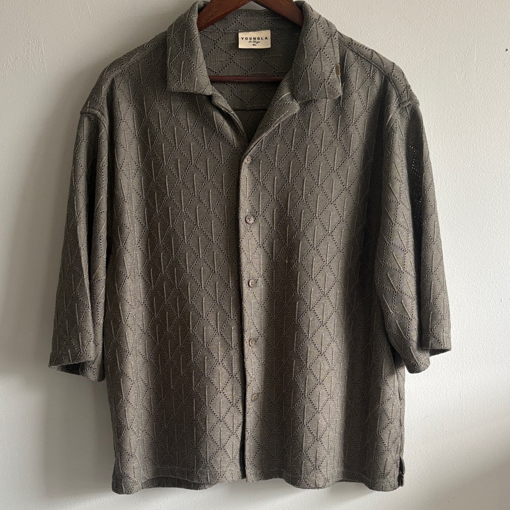 YoungLA Gray Textured Knit Button Up Shirt XL Openwork Short Sleeve